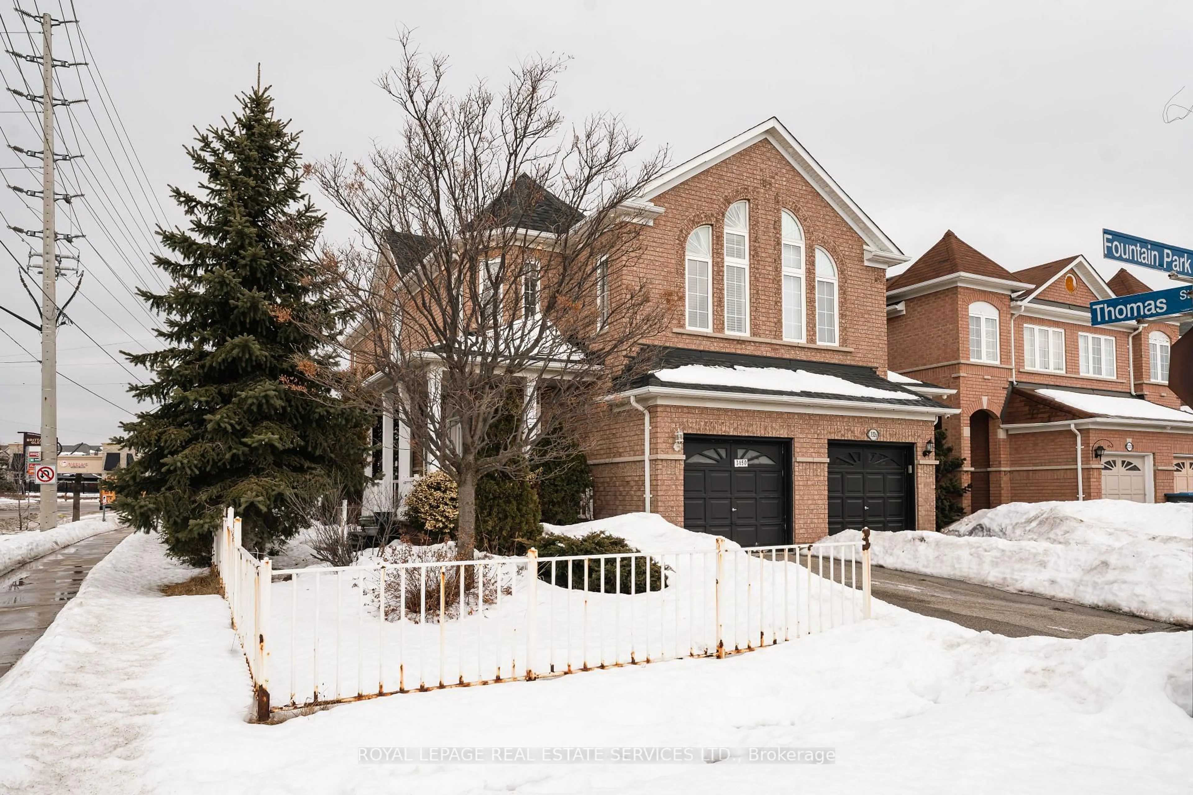 Home with brick exterior material, street for 3650 Thomas St, Mississauga Ontario L5M 7E2