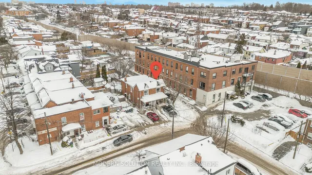 Additional property image - 2 Rockwell Ave