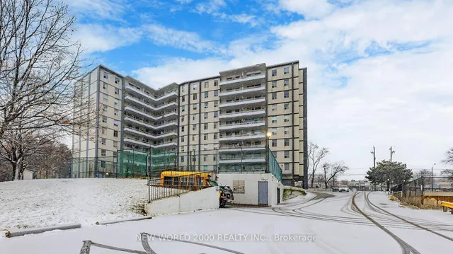 Additional property image - 3460 Keele St Unit 505