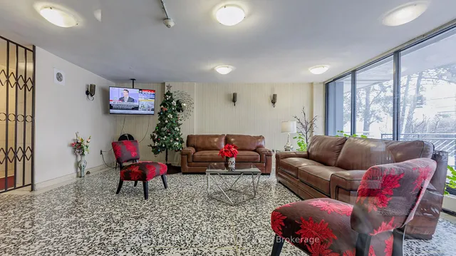 Additional property image - 3460 Keele St Unit 505