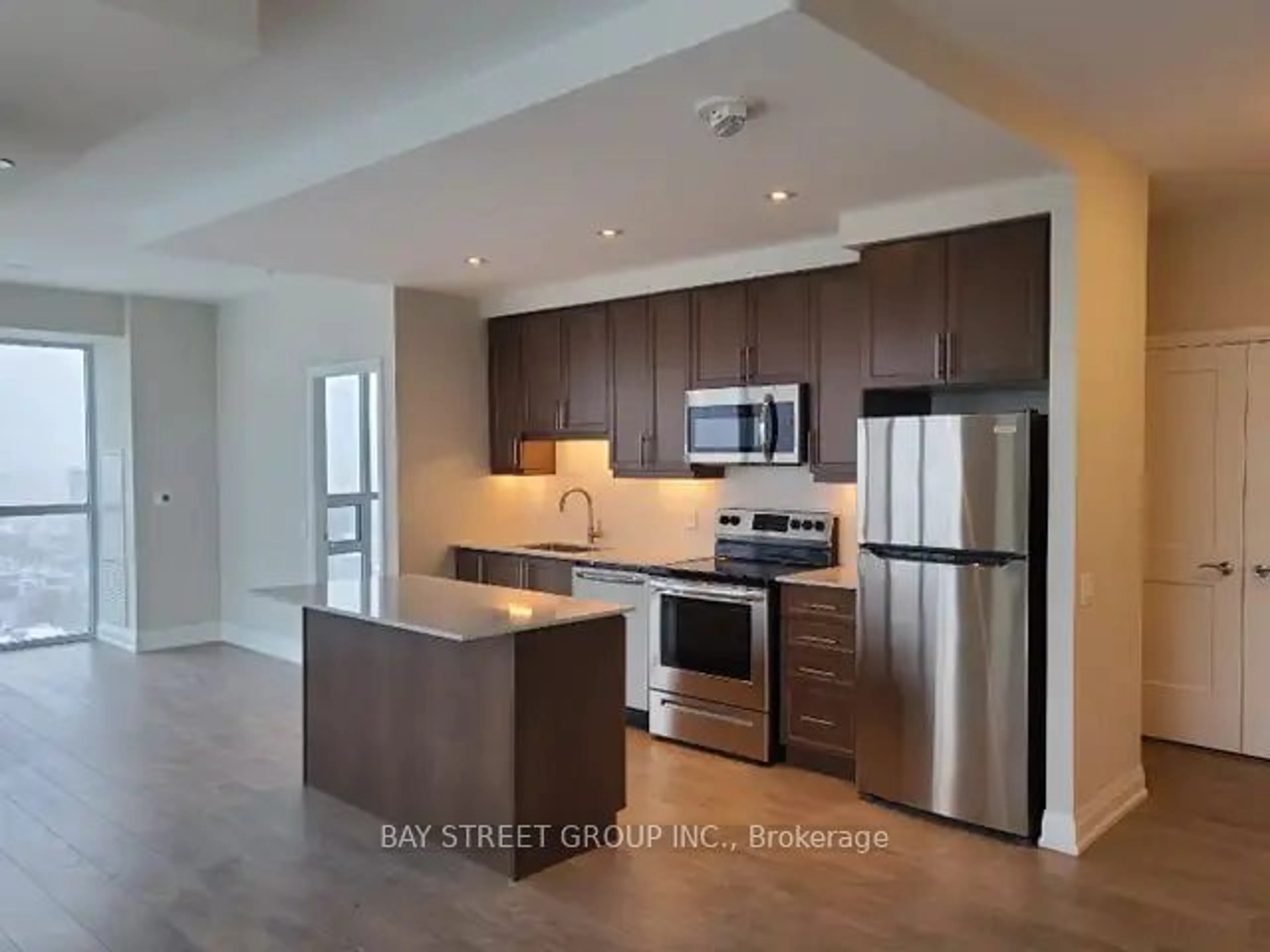 Open concept kitchen, unknown for 15 Lynch St #1006, Brampton Ontario L6W 0C7