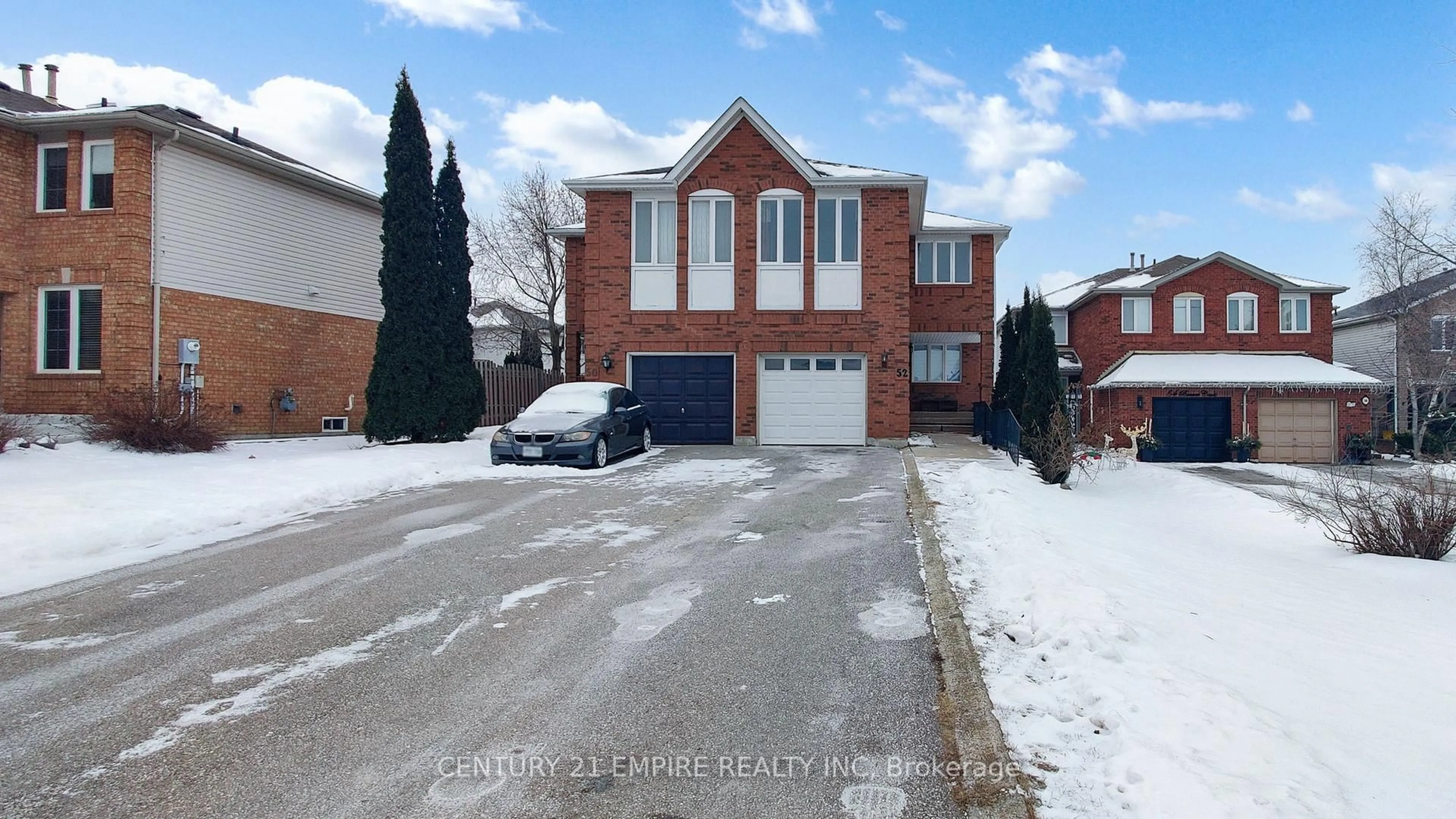 Home with brick exterior material, street for 52 Brower Crt, Brampton Ontario L6Z 4S6