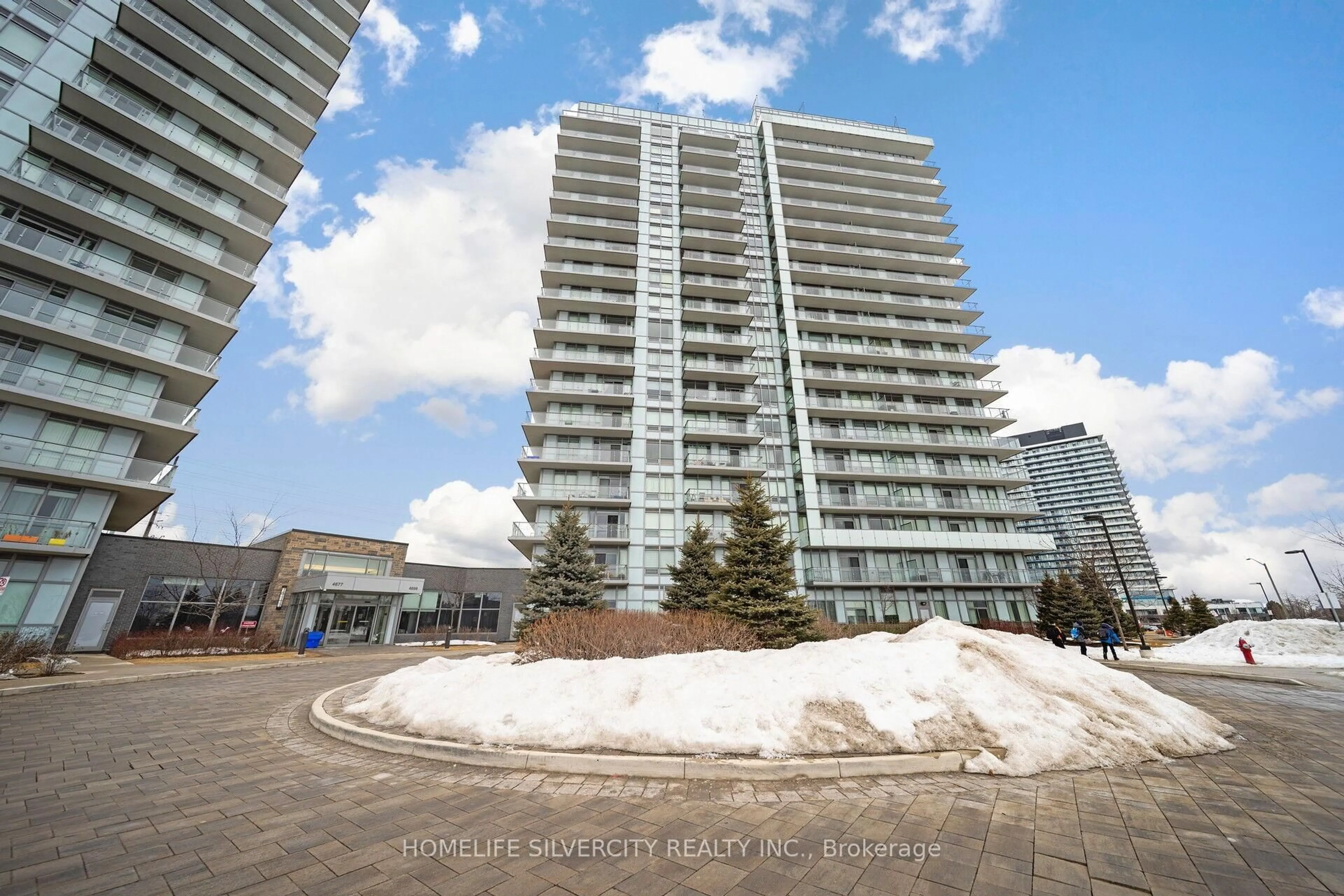 Patio, unknown for 4699 Glen Erin Dr #608, Mississauga Ontario L5M 2E5