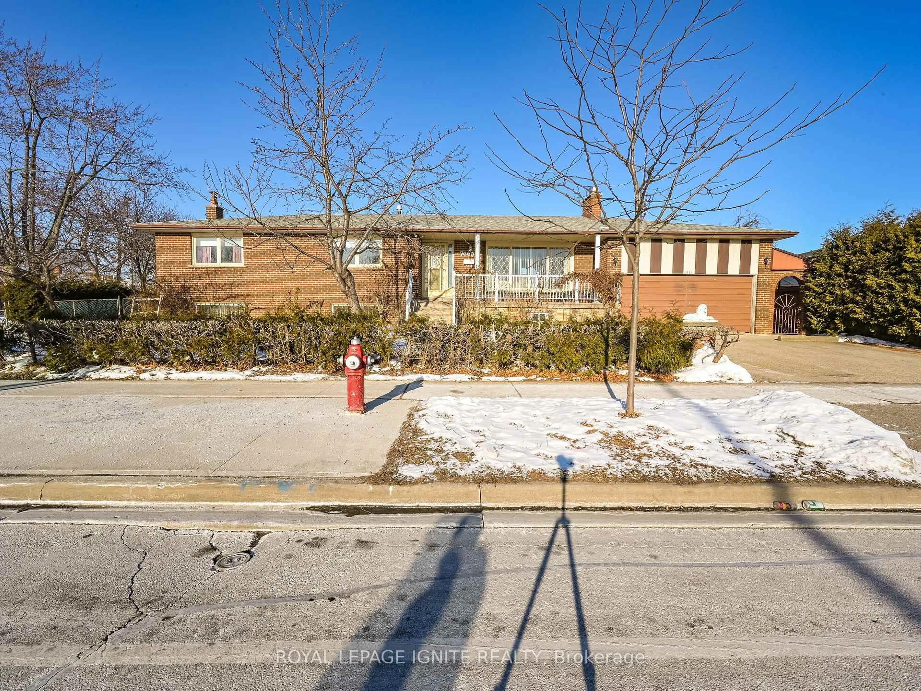 Home with brick exterior material, street for 7660 Darcel Ave, Mississauga Ontario L4T 3V6