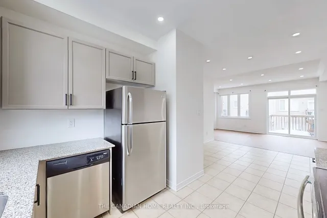 Additional property image - 10 Rockbrook Tr