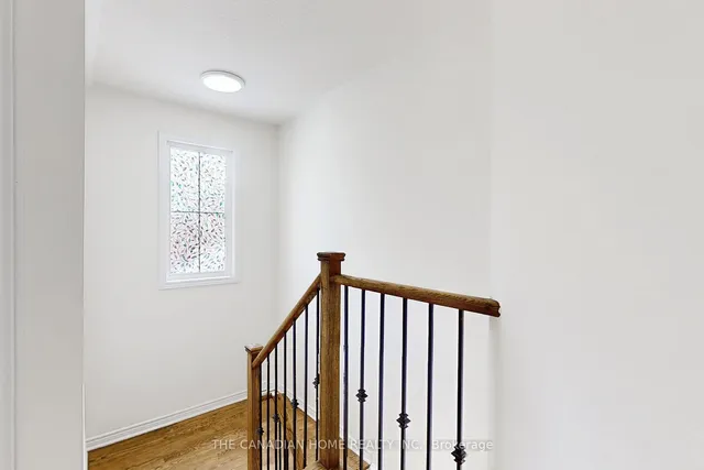 Additional property image - 10 Rockbrook Tr