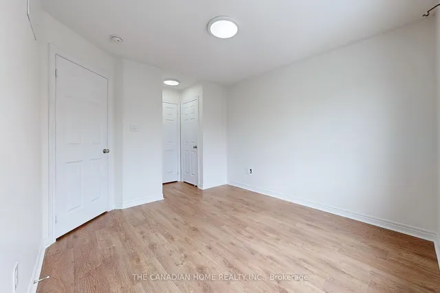 Additional property image - 10 Rockbrook Tr
