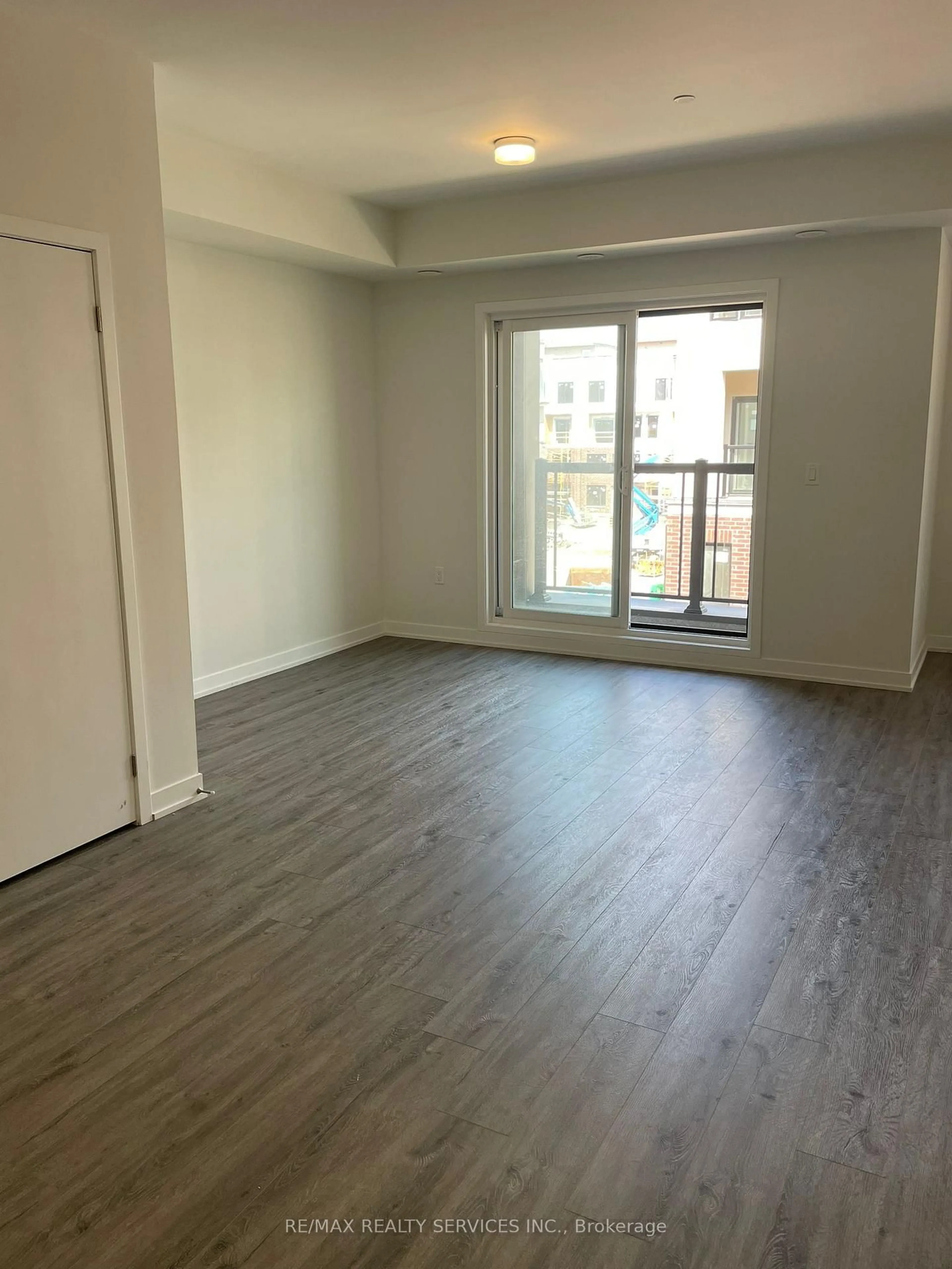 A pic of a room for 3409 Ridgeway Dr #24, Mississauga Ontario L5L 0B9