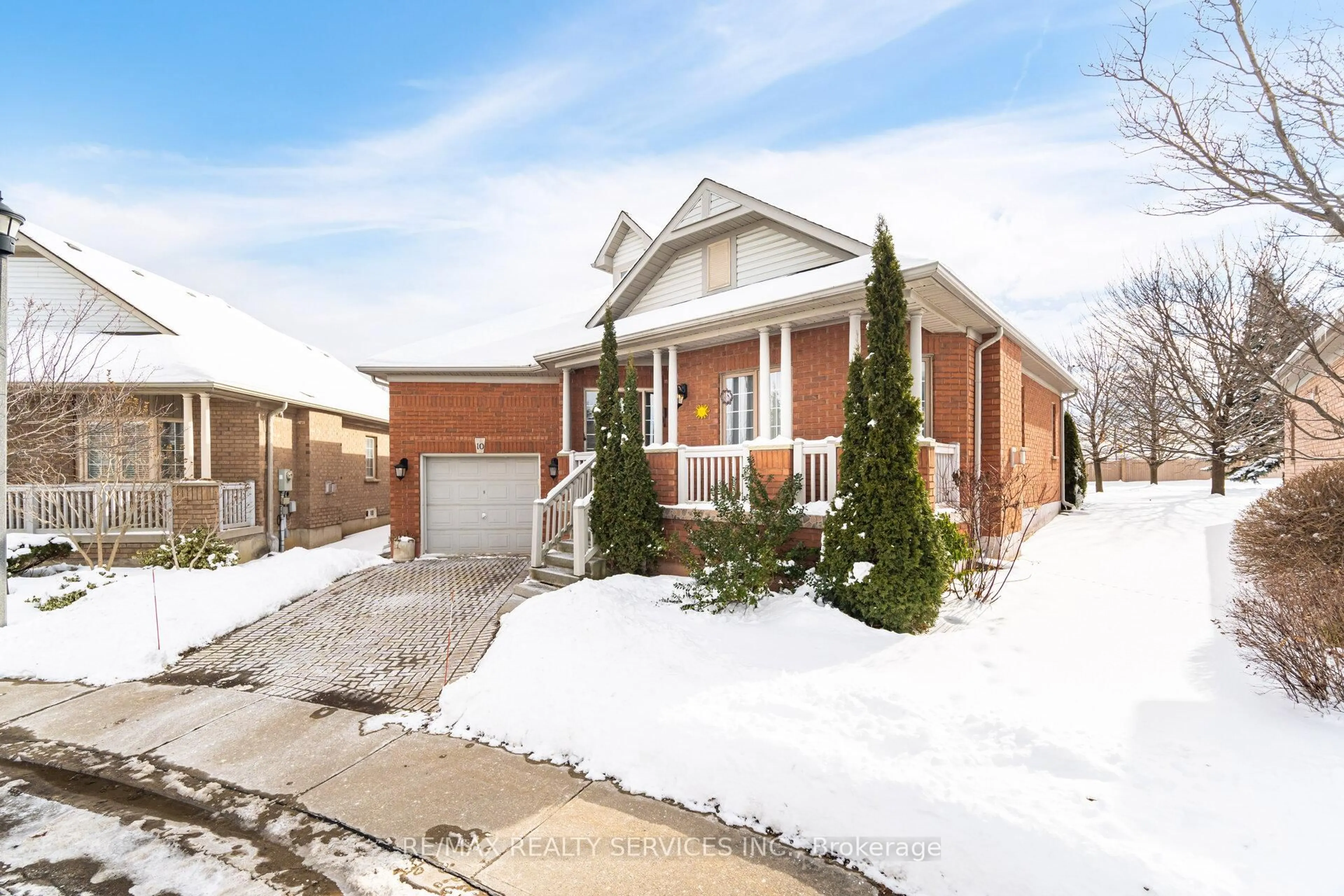 Home with brick exterior material, street for 10 Orchard Park Gate, Brampton Ontario L6R 1W5