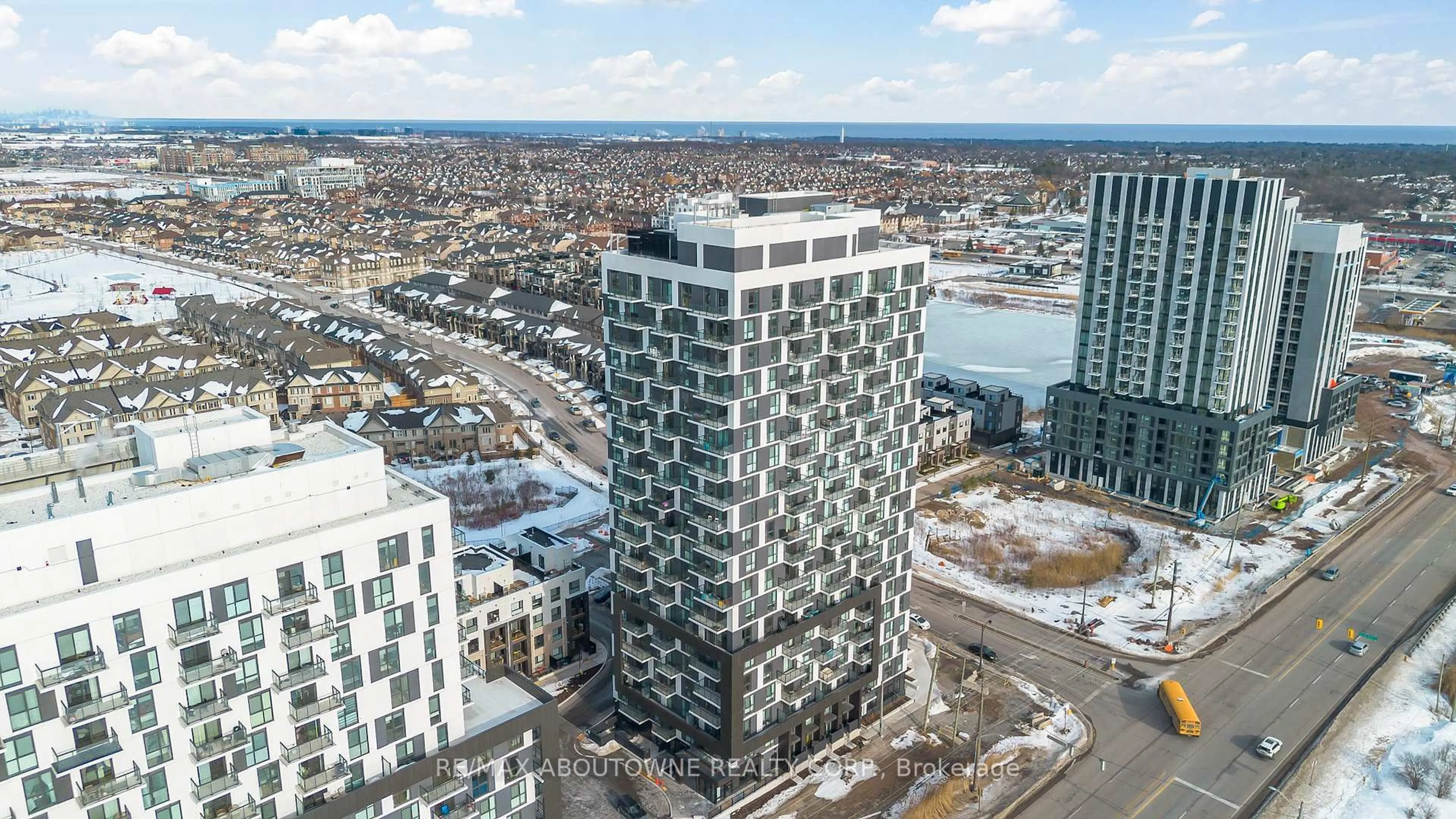 A pic from outside/outdoor area/front of a property/back of a property/a pic from drone, city buildings view from balcony for 335 Wheat Boom Dr #618, Oakville Ontario L6H 7Y1