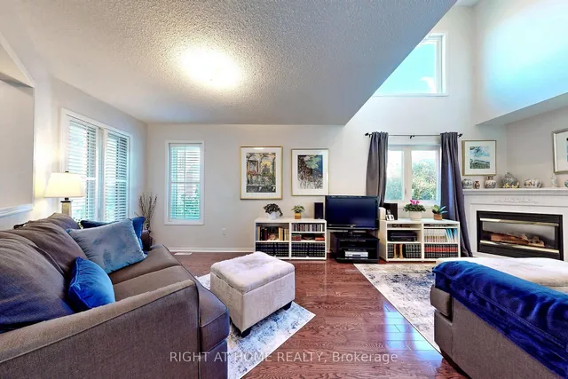 Additional image 30 of 117 Lent Cres