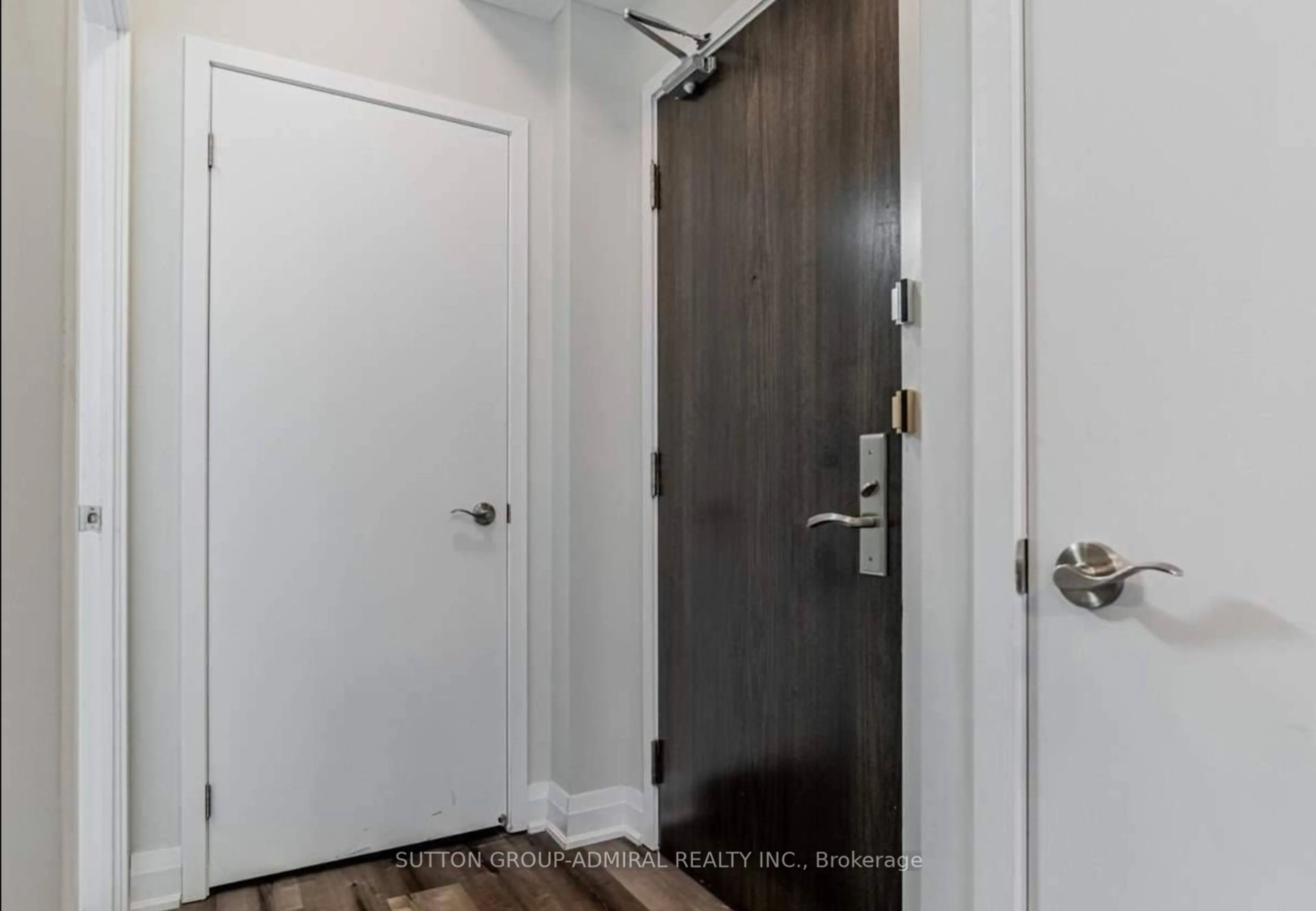 Indoor entryway for 840 Queens Plate Dr #712, Toronto Ontario M9W 7J9