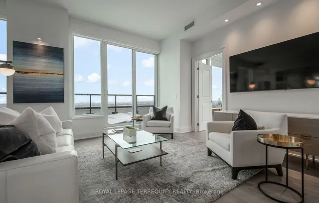 Additional property image - 1928 Lakeshore Blvd Unit Ph01w