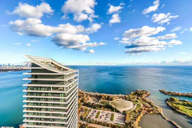 Primary image of 30 Shore Breeze Dr Unit 2622