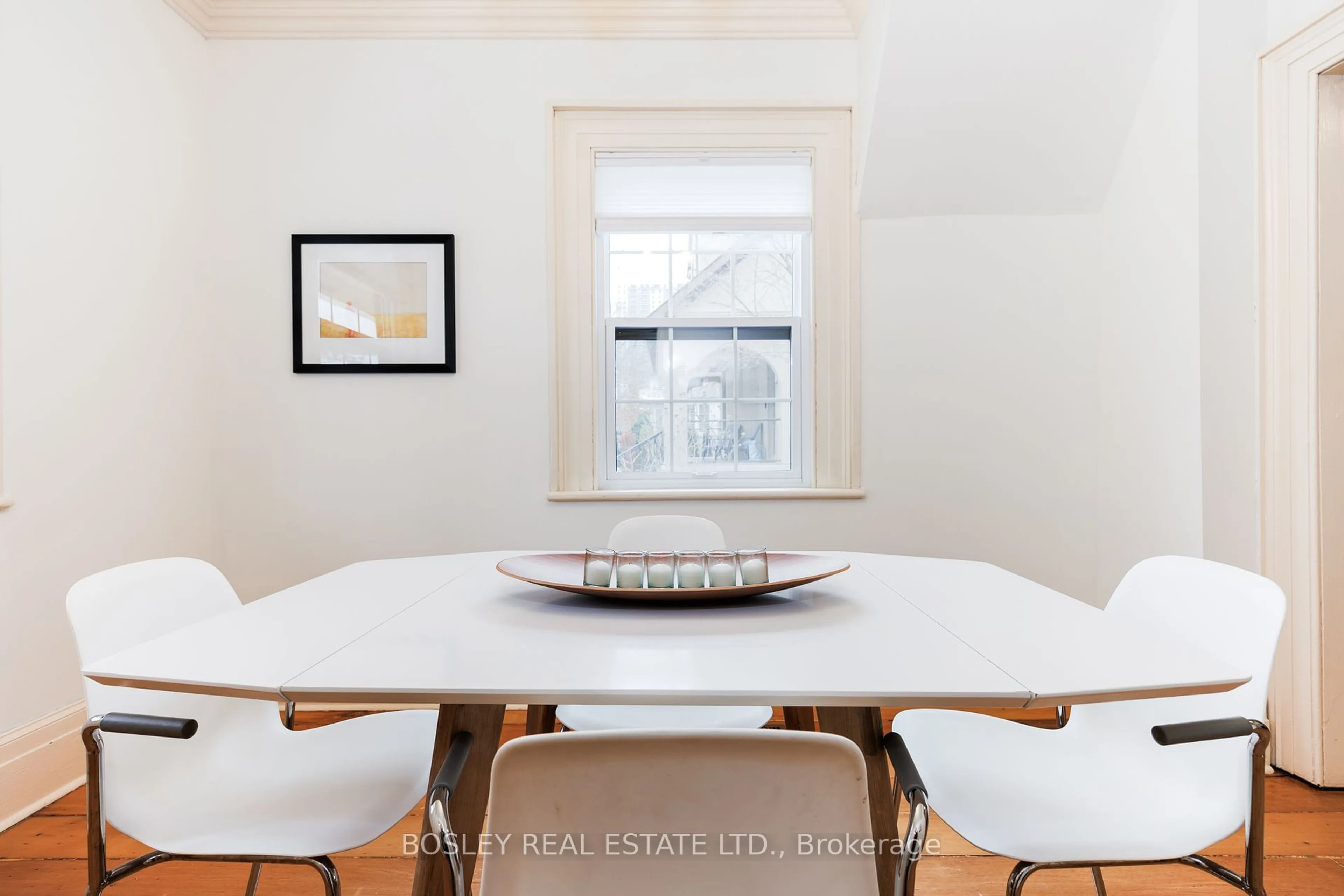 Dining room, unknown for 38 Queens Dr, Toronto Ontario M9N 2H4