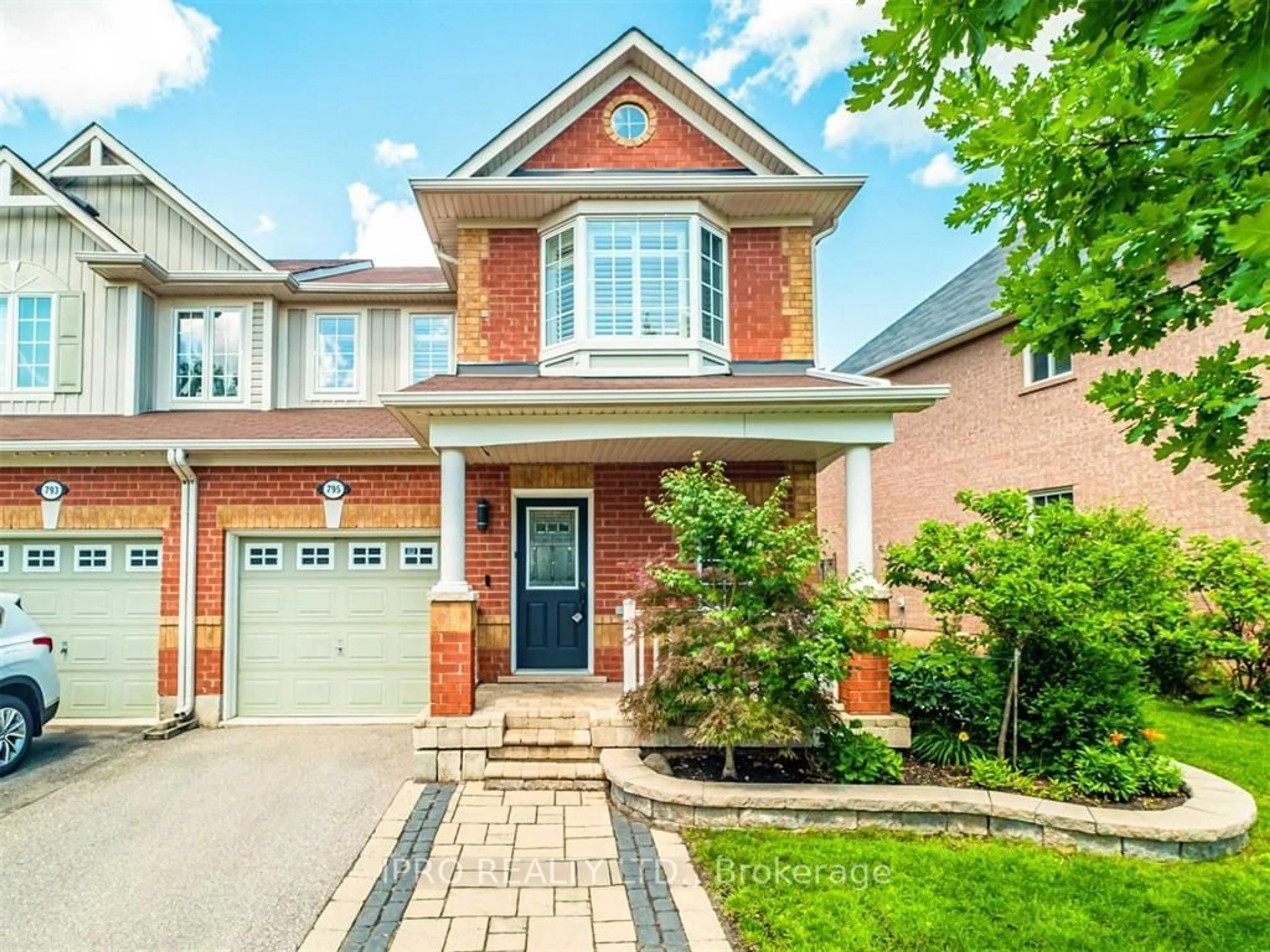 Home with brick exterior material, street for 795 Howden Cres, Milton Ontario L9T 0K8