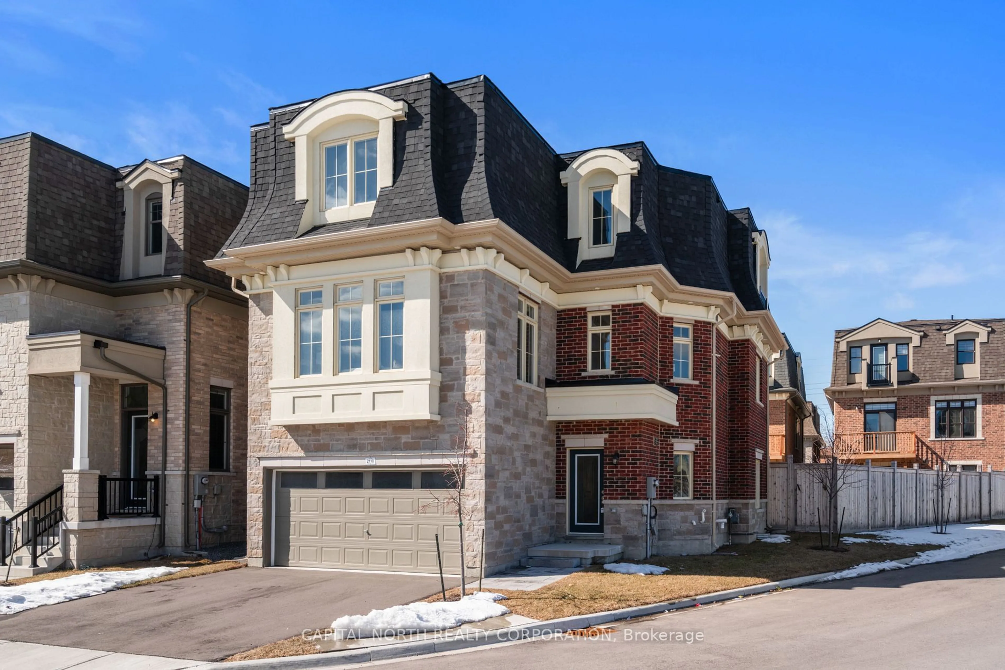 Home with brick exterior material, street for 2110 Royal Gala Circ, Mississauga Ontario L4Y 0H2