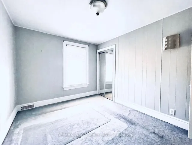 Additional property image - 18 Brock Ave