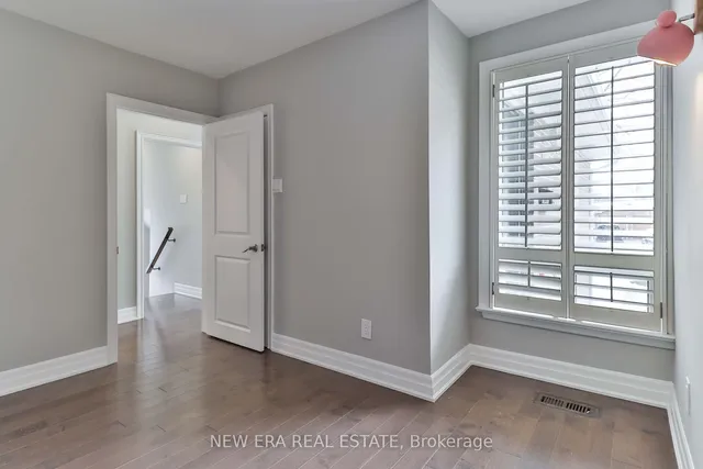 Additional property image - 16 Gentian Dr