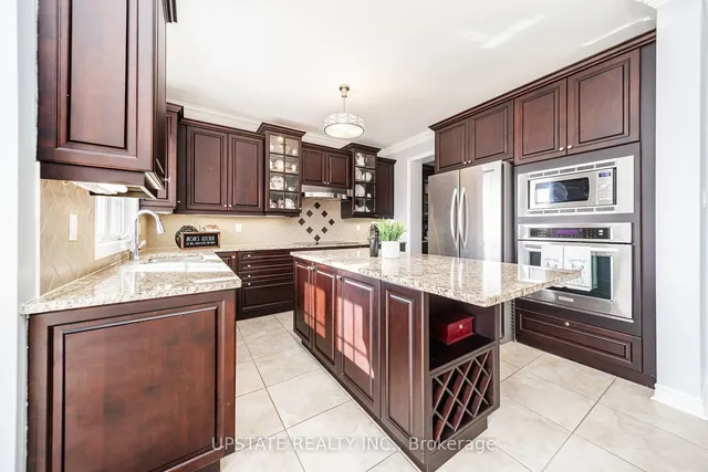 Additional property image - 10 Agincourt Circ