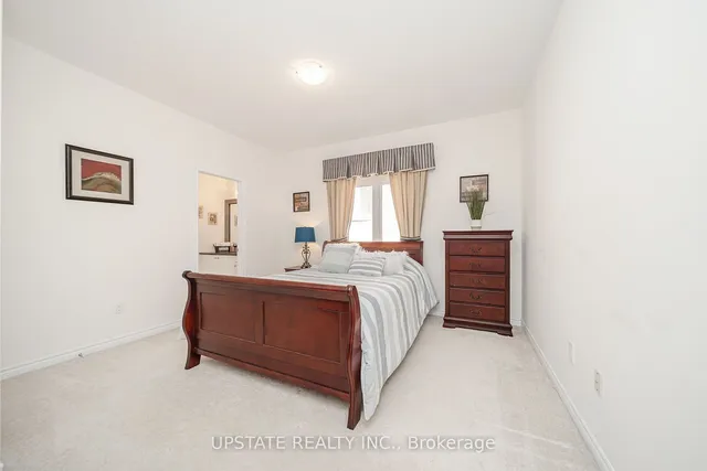 Additional property image - 10 Agincourt Circ