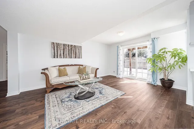 Additional property image - 10 Agincourt Circ
