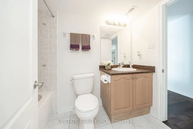 Additional property image - 10 Agincourt Circ