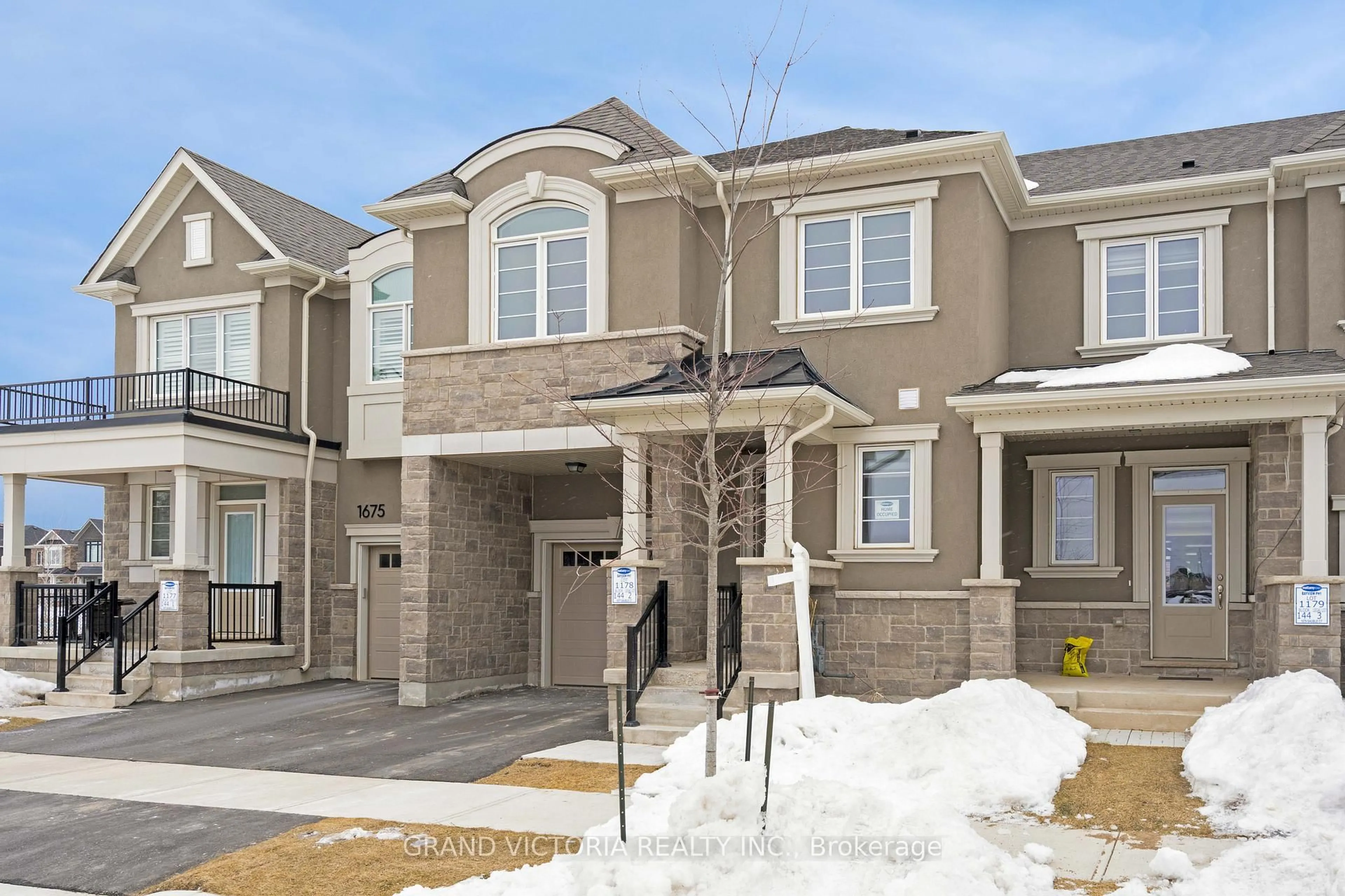 Home with brick exterior material, street for 1677 Sauble Crt, Milton Ontario L9E 1Y6