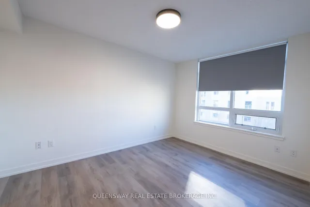 Additional property image - 816 Lansdowne Ave Unit 307