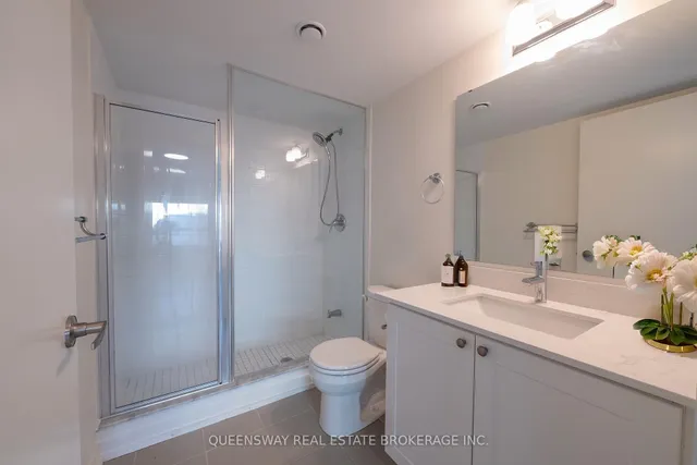 Additional property image - 816 Lansdowne Ave Unit 307