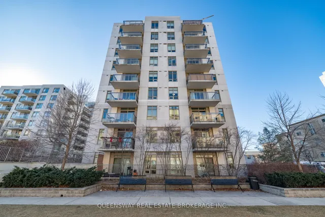 Additional property image - 816 Lansdowne Ave Unit 307