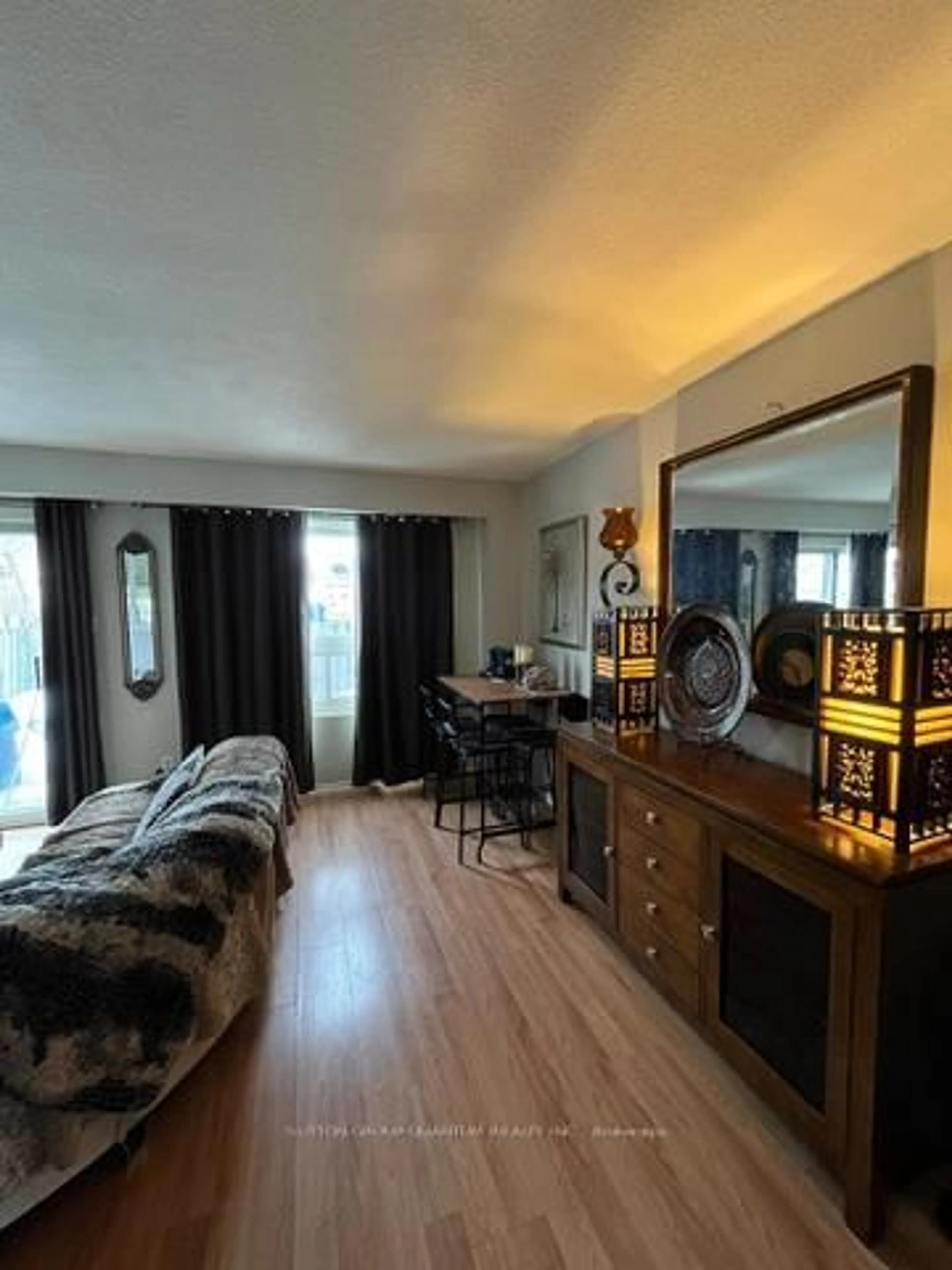 A pic of a room for 2315 Bromsgrove Rd #18, Mississauga Ontario L5J 4A6