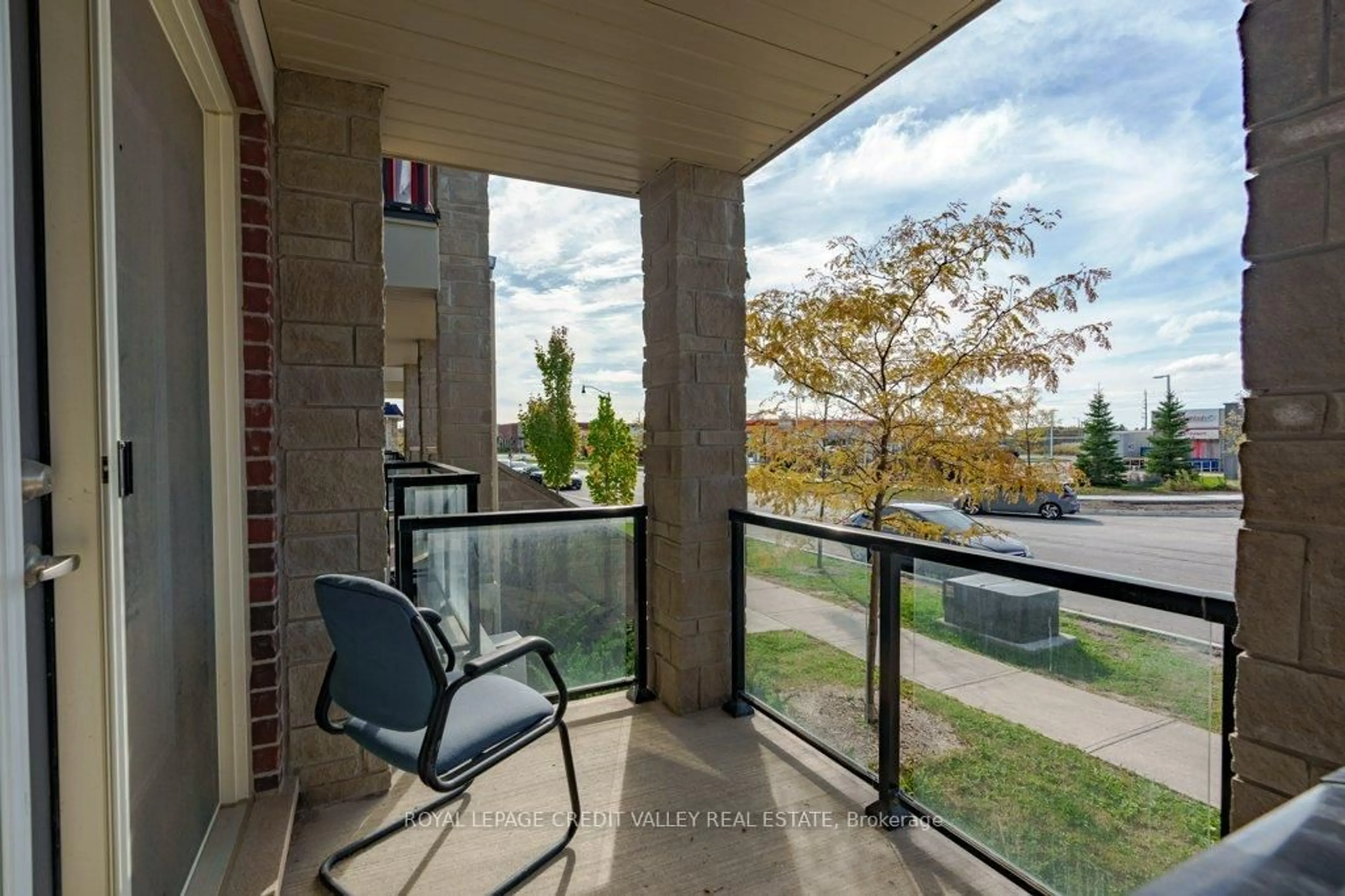 Patio, water/lake/river/ocean view for 200 Veterans Dr #6, Brampton Ontario L7A 0B5