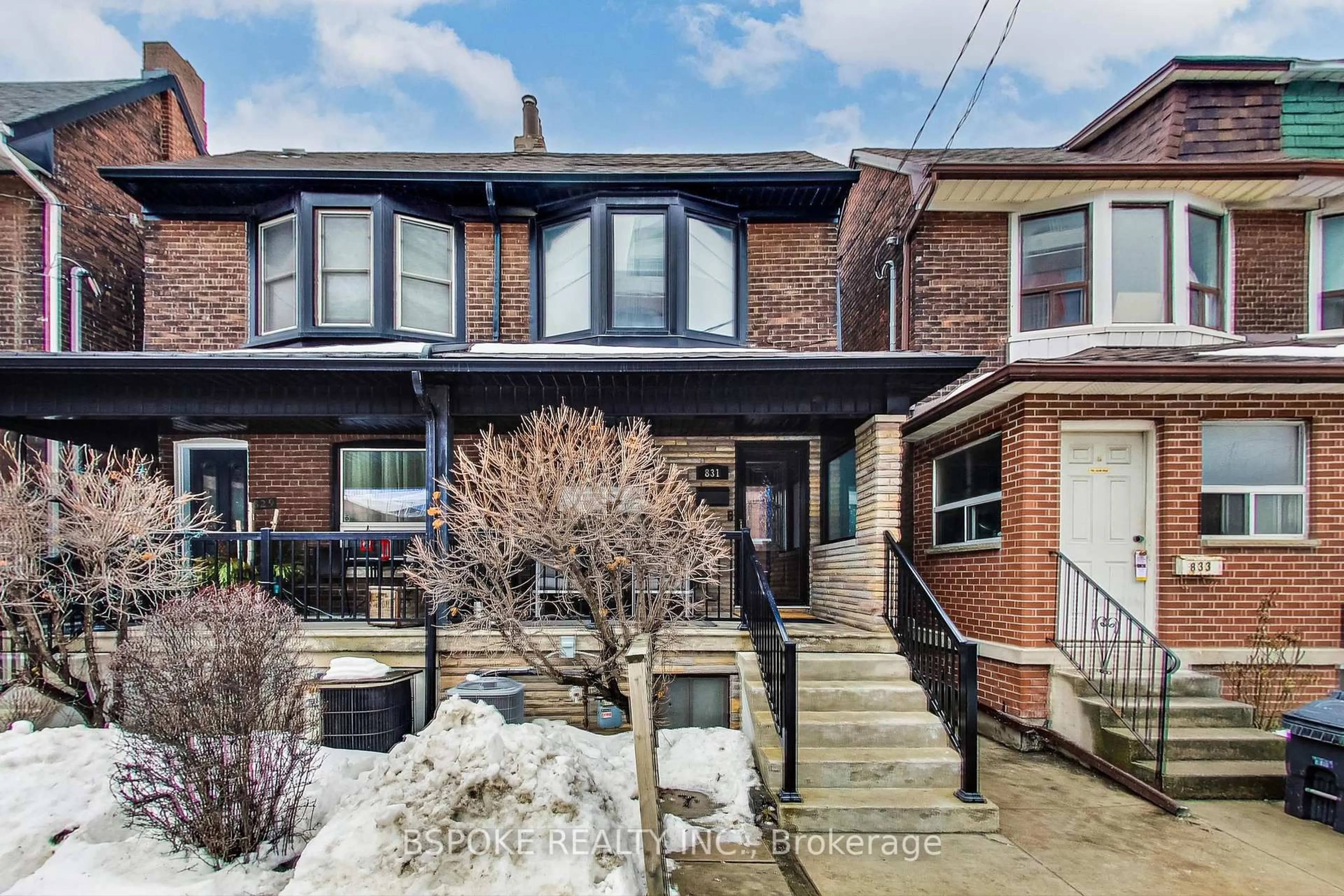 Home with brick exterior material, street for 831 Dupont St, Toronto Ontario M6G 1Z7