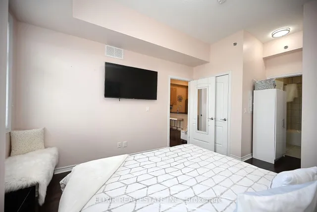 Additional property image - 1360 Costigan Rd Unit 410