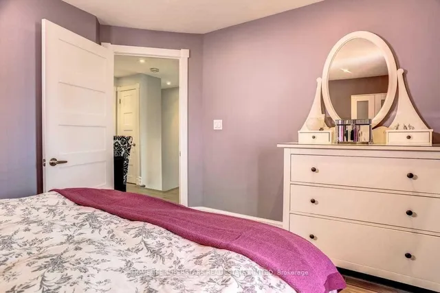 Additional property image - 5 Aldgate Ave