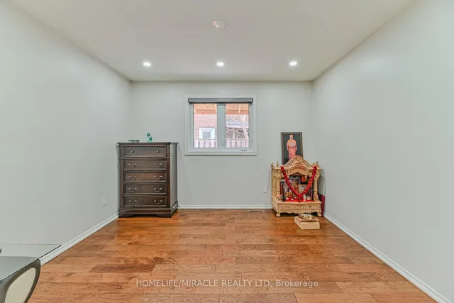Additional image 34 of 32 Plover Pl