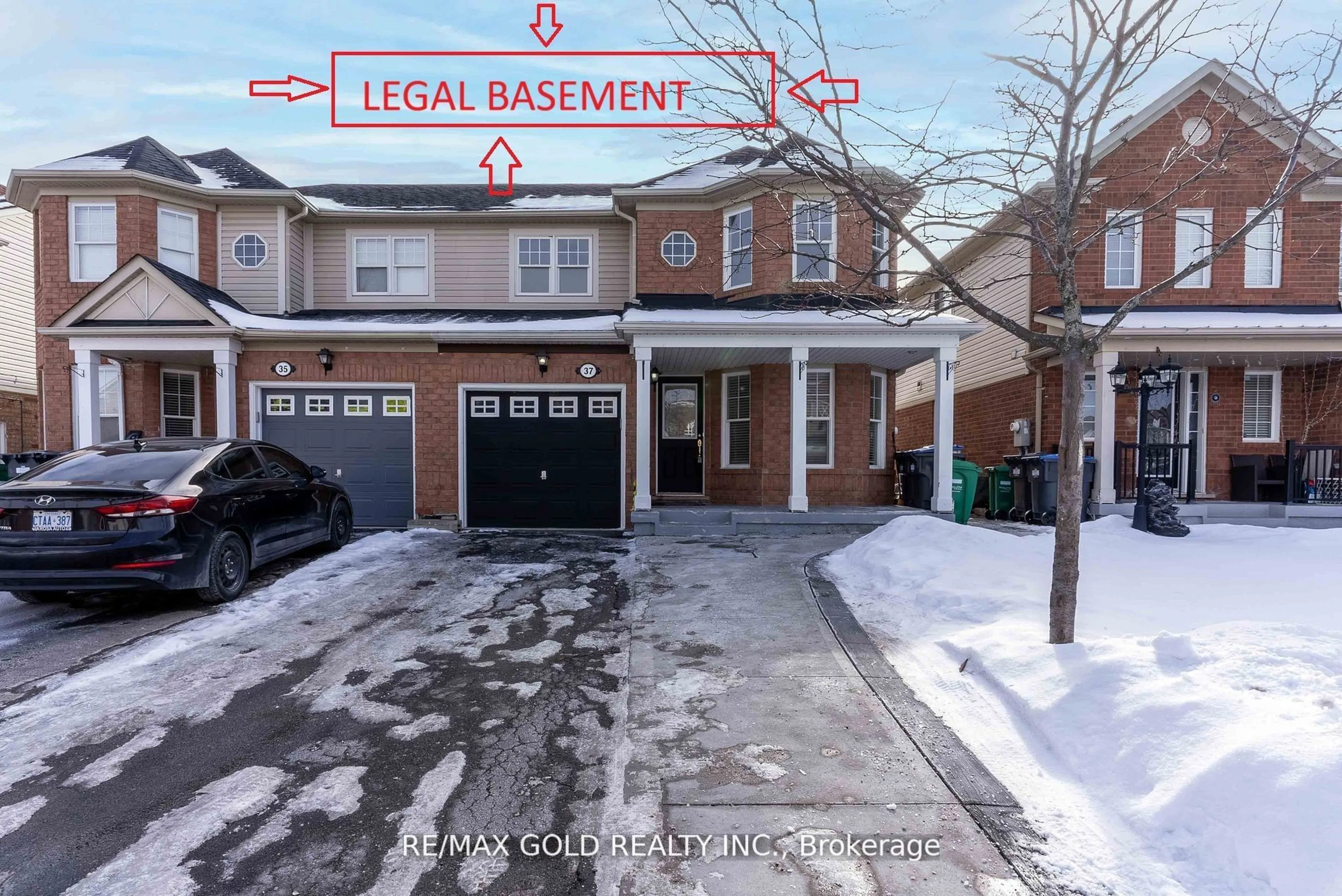 A pic from outside/outdoor area/front of a property/back of a property/a pic from drone, street for 37 Keats Terr, Brampton Ontario L7A 3N1