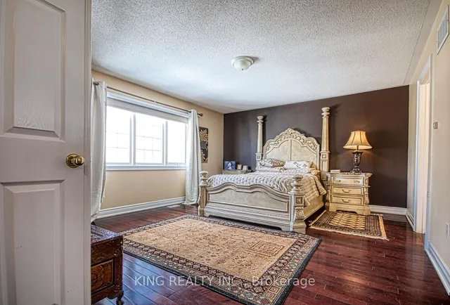 Additional property image - 3 Xavier Crt