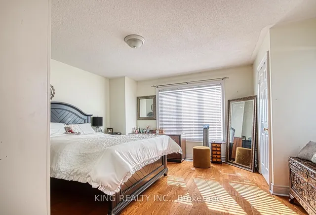 Additional property image - 3 Xavier Crt