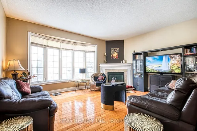 Additional property image - 3 Xavier Crt