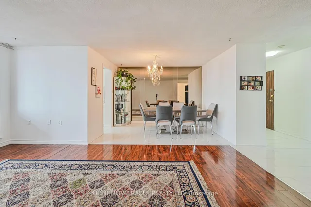 Additional property image - 18 Knightsbridge Rd Unit 2311