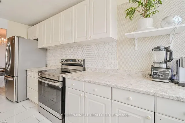Additional property image - 18 Knightsbridge Rd Unit 2311