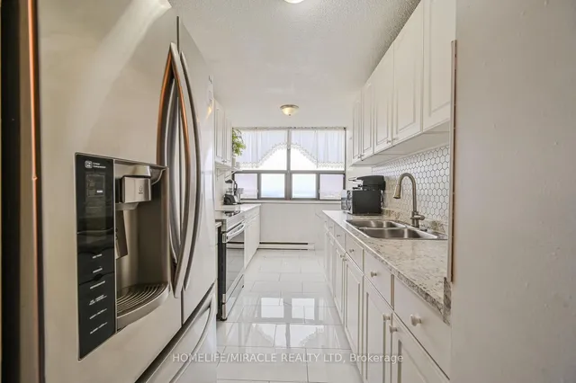 Additional property image - 18 Knightsbridge Rd Unit 2311