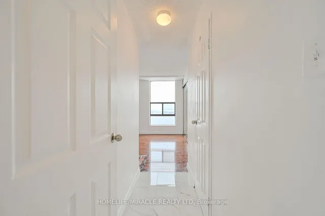Additional property image - 18 Knightsbridge Rd Unit 2311