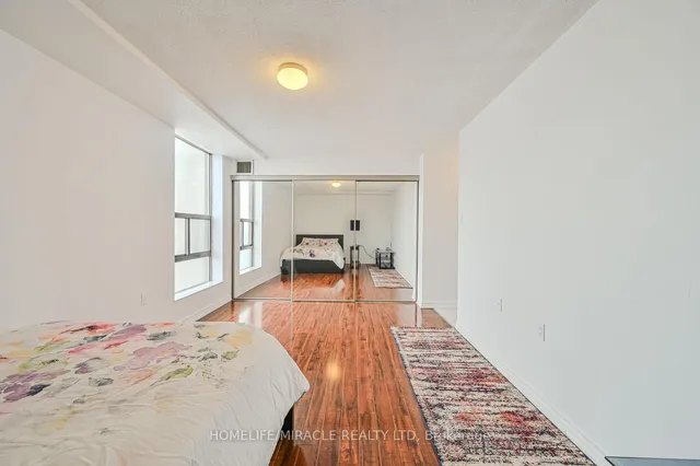 Additional property image - 18 Knightsbridge Rd Unit 2311