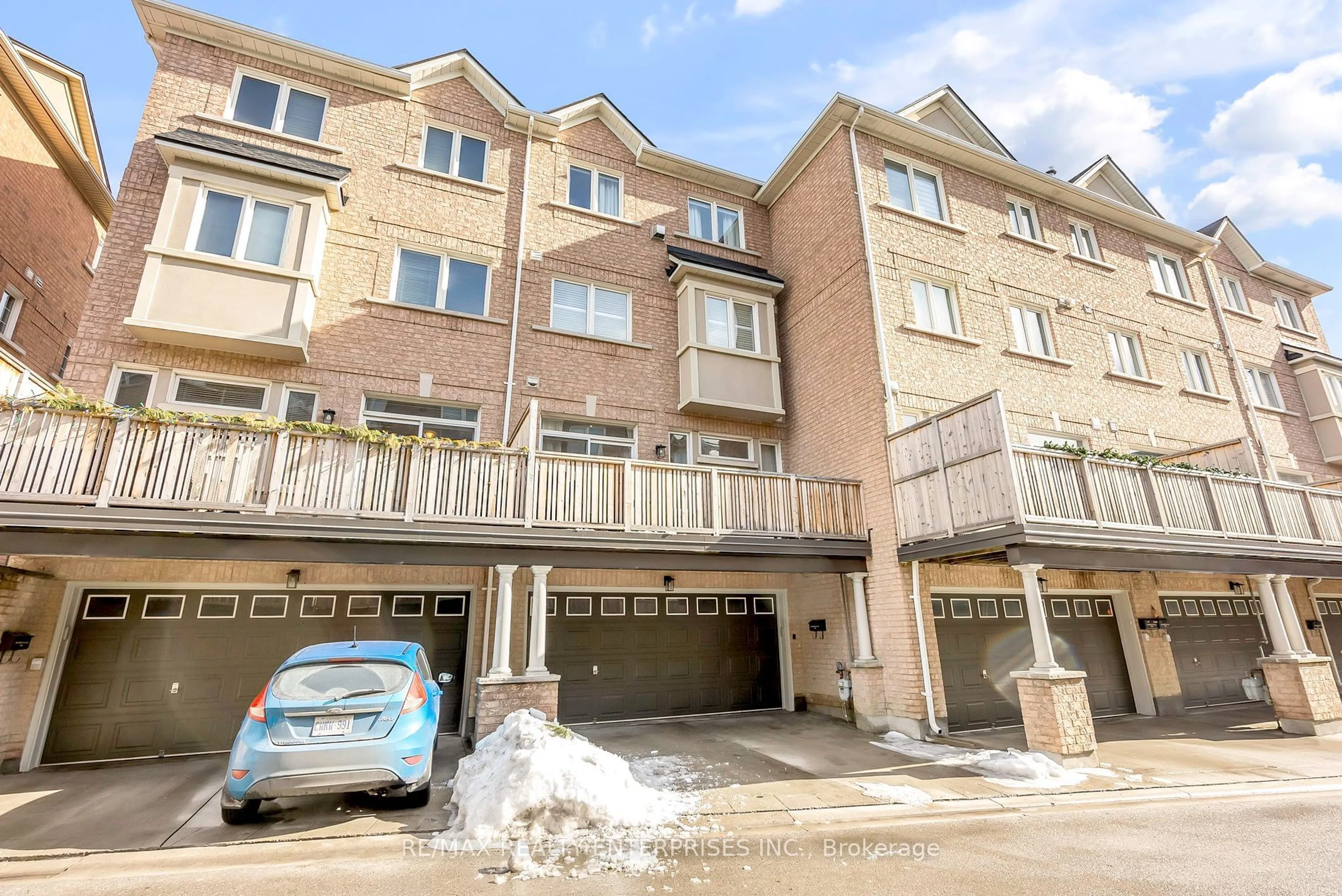 Unknown for 60 Rosewood Ave #224, Mississauga Ontario L5G 4W2