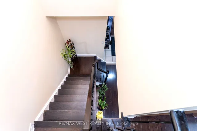 Additional property image - 83 Ridgemore Cres