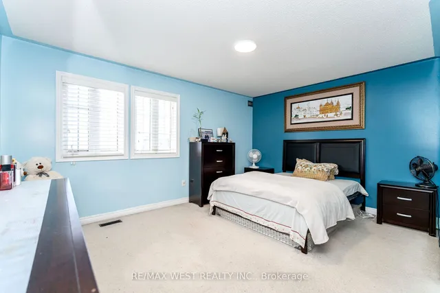 Additional property image - 83 Ridgemore Cres
