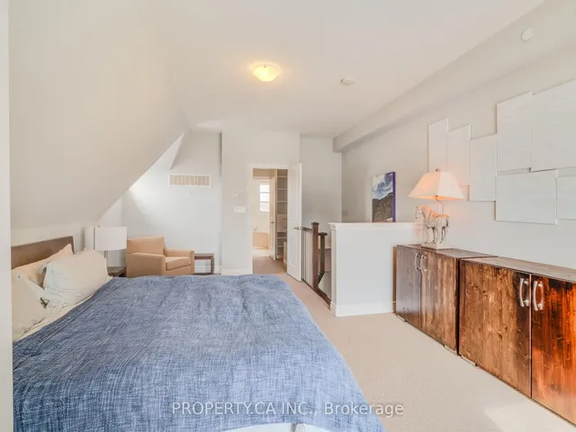 Additional property image - 3883B Bloor St